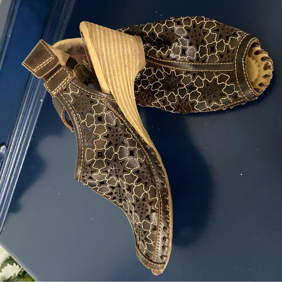 Pikolinos Brown Leather Peep-Toe Sandals size 8 - Picture 3 of 7